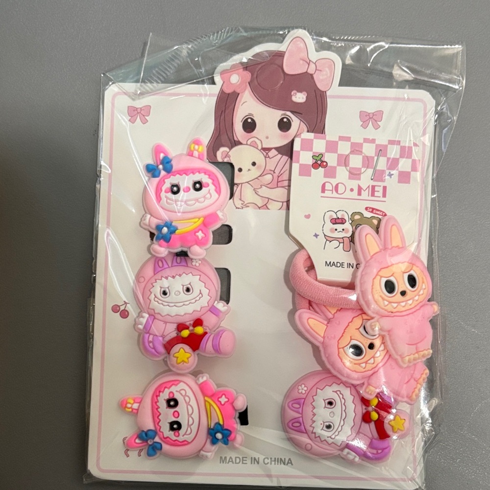 Monster accessories Bundle - Picture 8 of 8